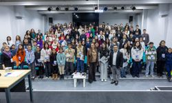 Konak'ta çocuklar sandık başında: Yeni başkan belli oldu