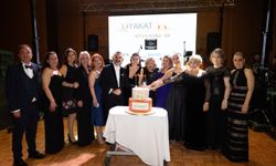 LİYAKAT 15 yaşında: İzmir iş dünyası baloda buluştu