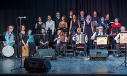 Mübadelenin 103. yılında iki yakanın ezgileri Konak’ta yankılandı