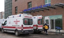 Otomobilin çarptığı motosikletli yaşamını yitirdi