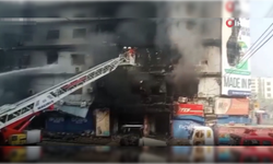 Pakistan’da alışveriş merkezinde facia: 6 ölü, 15 yaralı