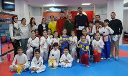 Seferihisar’da genç taekwondoculara psikolojik destek