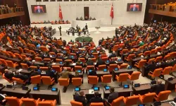 TBMM Genel Kurulu’nda Türk bayrağına yönelik saldırıya ortak tepki: Bu bir provokasyondur