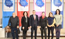 İzmir’de yerel demokrasi ve sivil toplum için panel düzenlenecek