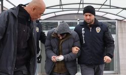 Üvey oğlu tarafından bıçaklanan adam hayatını kaybetti