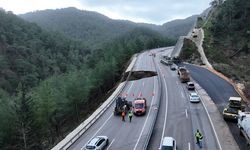 SON DAKİKA! Kumluca-Kemer kara yolu çöktü