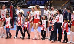 Aras Kargo evinde Eczacıbaşı’nı ağırlıyor