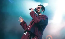 “Aşk” şarkısında 17 çifte evlilik teklifi sürprizi