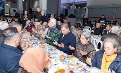 Başkan Tugay, Bucalılarla birlikte oruç açtı