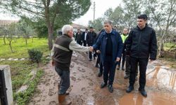 Başkan Tugay, Seferihisar’da sel mağdurlarıyla buluştu