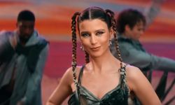 İlk single yayınlandı: Beren Saat Capitalizoo sözleri: Capitalizoo ne demek?