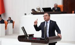 CHP'li Evrim Karakoz, iktidara yüklendi: 24 yıldır Aydın'a hizmetiniz yok, polemiğiniz var!