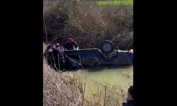 Dere yatağına uçan kamyonetin sürücüsü kurtarılamadı