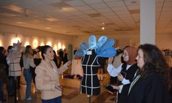 Ege Üniversitesi'nde tekstil atıkları sanata dönüştü