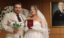 Eşini 20 bıçak darbesiyle yaralayan doktor intihara kalkıştı