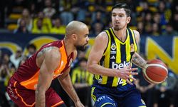 Fenerbahçe Beko, Galatasaray’ı nefes kesen mücadelede 79-77 yendi