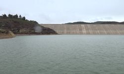 ‘Dibi delik’ deniyordu: Gördes Barajı’nda su seviyesi yükseldi
