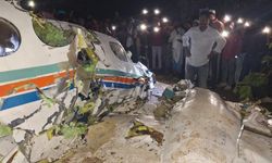 Ambulans uçak faciası: 7 kişiyle birlikte düştü