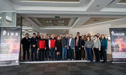 İzmir'de yangın tehdidine karşı güç birliği