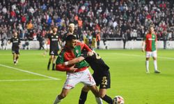 Karşıyaka Play-Off için sahada