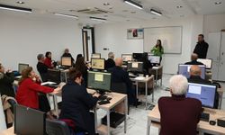 Karabağlar Belediyesi’nden muhtarlara dijital güç: KARBİM sistemi devrede