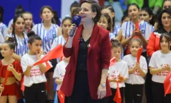 Karabağlar’da Sömestr Spor Şenliği coşkuyla gerçekleşti