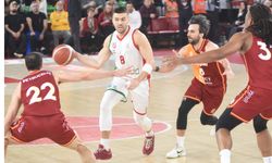 Karşıyaka taraftarı önünde yıkıldı, düşme korkusu arttı!