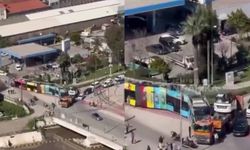 Konak’ta tramvay kazası: Seferler kısmen durdu, yol çift yönlü kapatıldı