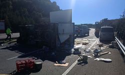 Kontrolden çıkan kamyonet faciaya yol açtı: 2 kişi hayatını kaybetti!