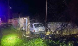 İzmir Ödemiş'te kayganlaşan yolda feci son: Duvara çarpan otomobildeki kişi öldü