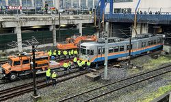 Otogar duağında metro raydan çıktı... Seferler aksamaya uğradı