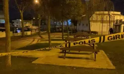 Parkta şok olay! Eşini yaralayan adam kendini de vurdu