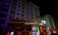 Patlama sesleri korkuttu! Yangında 13 kişi son anda kurtarıldı