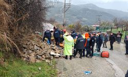 Şiddetli yağmurlar nedeniyle çöken duvar 1 kişinin ölümüne neden oldu