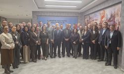 İzmir'de CHP zirvesi: Genel Merkez'den koordinasyon talimatı