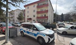 65 yaşındaki kadın evinde ölü bulundu