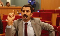 AK Partili Kişili, Foça'daki görüntülere tepki gösterdi: Dış körfez de ölmeye başlıyor!