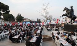 Alaşehir’de binlerce kişi iftar sofrasında buluştu