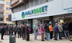 Aydın’da bayram öncesi indirim yoğunluğu: Halk Ege Et’te kuyruklar oluştu