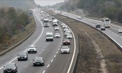 Bayram dönüşü Anadolu Otoyolu'nda yoğunluk meydana geldi