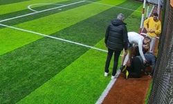 Bayram tatili acıya döndü: Halı sahada hayatını kaybetti!