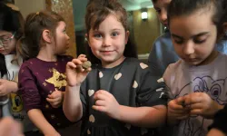 Bornova’da minik eller doğaya can verdi