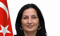 CHP’li Meclis Üyesi Esengül Yılmaz Gül partisinden istifa etti