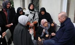 Cumhurbaşkanı Erdoğan, Rize’de komşularıyla bayramlaştı!