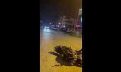 Direğe çarpan 20 yaşındaki genç kazada hayatını kaybetti