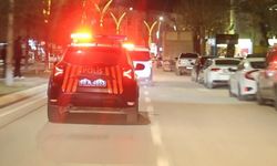 Drift, makas ve kırmızı ışık ihlali: 16 yaşındaki çocuk trafiği felç etti!