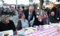Edremit’te iftar sofraları Altınoluk’ta kuruldu