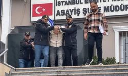 Eşiyle ilişkisi olduğunu düşündüğü adamı öldürdü