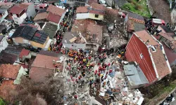 Fatih’te enkazdan 1 kişi daha kurtarıldı