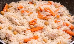 Gelinim Mutfakta tavuklu buhara pilavı tarifi: Tavuklu buhara pilavı nasıl yapılır?